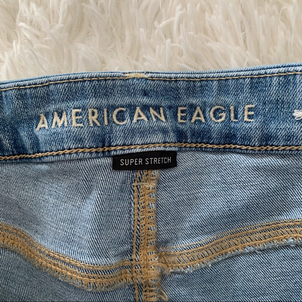 American Eagle Curvy High Rise Distressed Shortie Size 2 - Picture 8 of 14